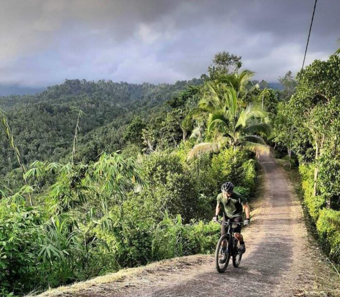 Gunung Sekar