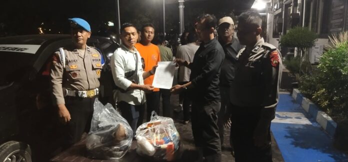 b3b16d1d-7b99-42e0-8822-fa06723b59b2