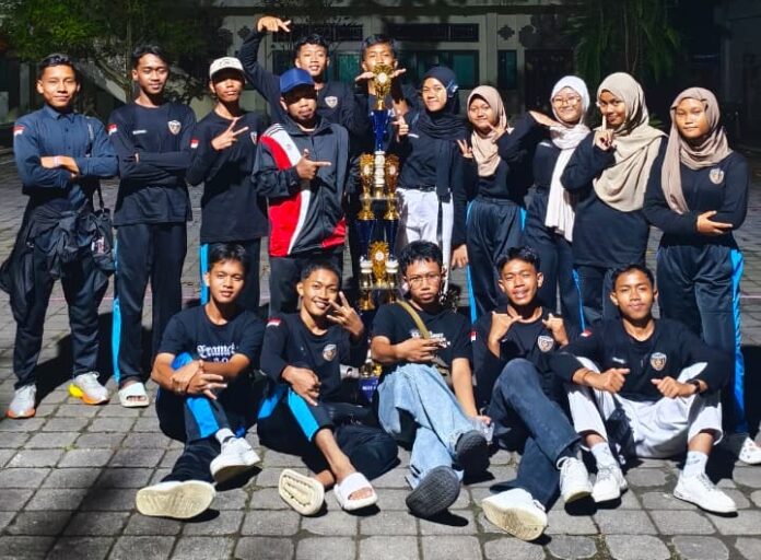 e01239dd-1d2c-4941-9747-74ceb10e1948