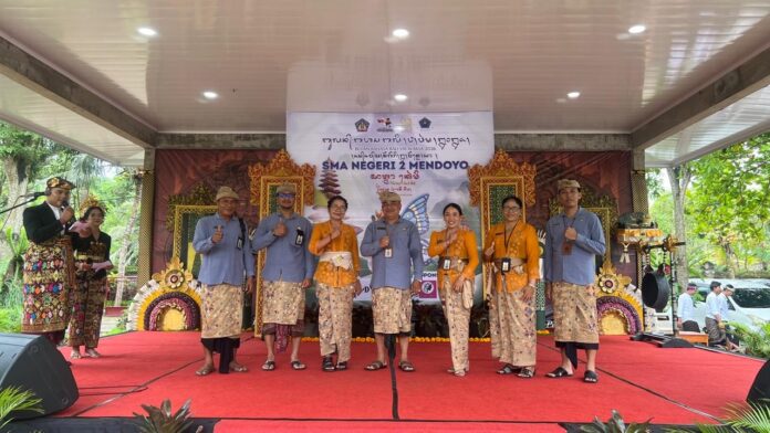 a58f48ce-ad2d-4821-95c2-9c4bbd7afbab