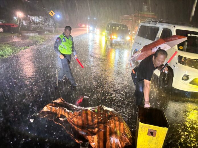 e7e71f01-1b1b-452c-aab1-b7d8281cde05