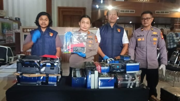 bdf6fb80-fbb2-4acb-98a1-122b5bc75ade